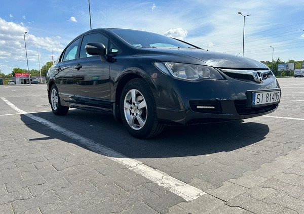 Honda Civic cena 17999 przebieg: 190000, rok produkcji 2007 z Stopnica małe 277